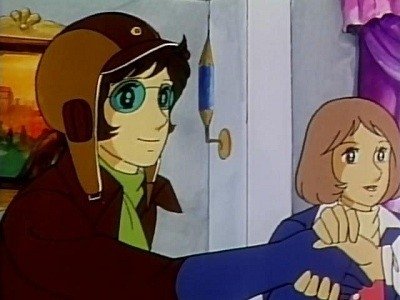 072 Una chica en un cuarto especial